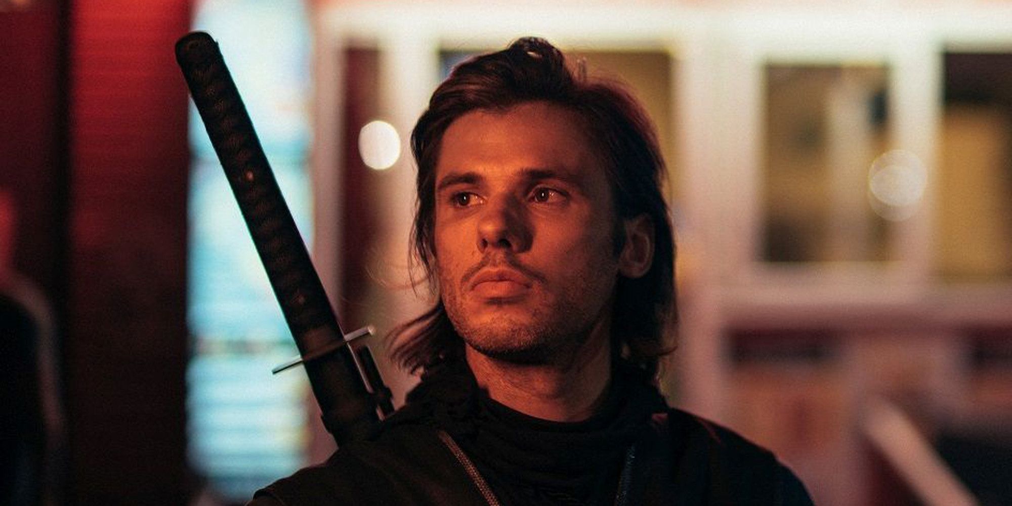 Films Et Séries Tv Avec Orelsan OrelSan se place en marge dans « Fantômes » ! | LIVE ACTU
